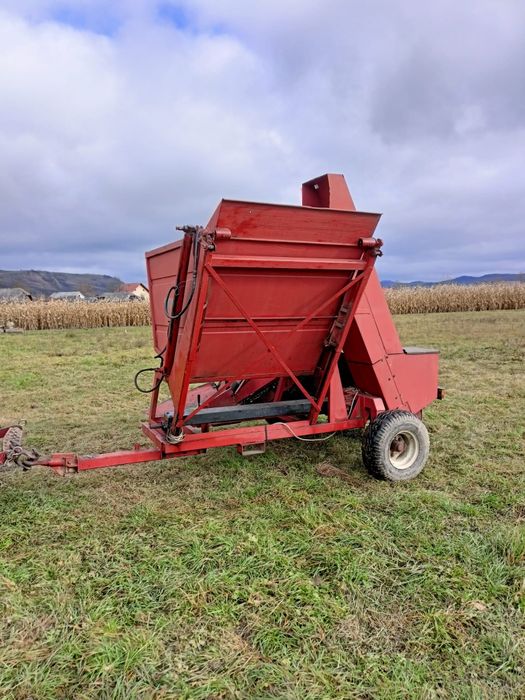Culegătoare porumb
