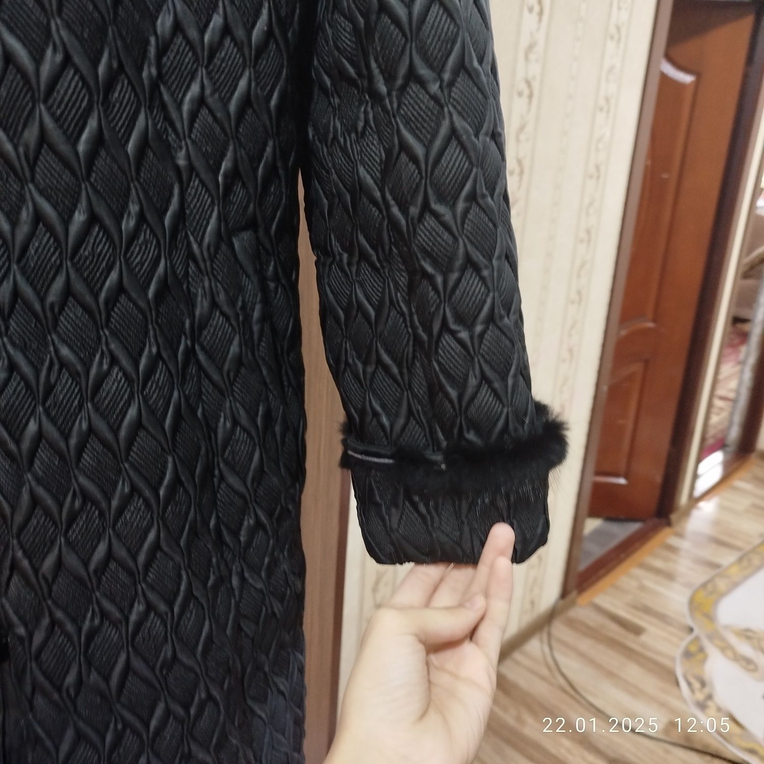 Продается куртка пальто