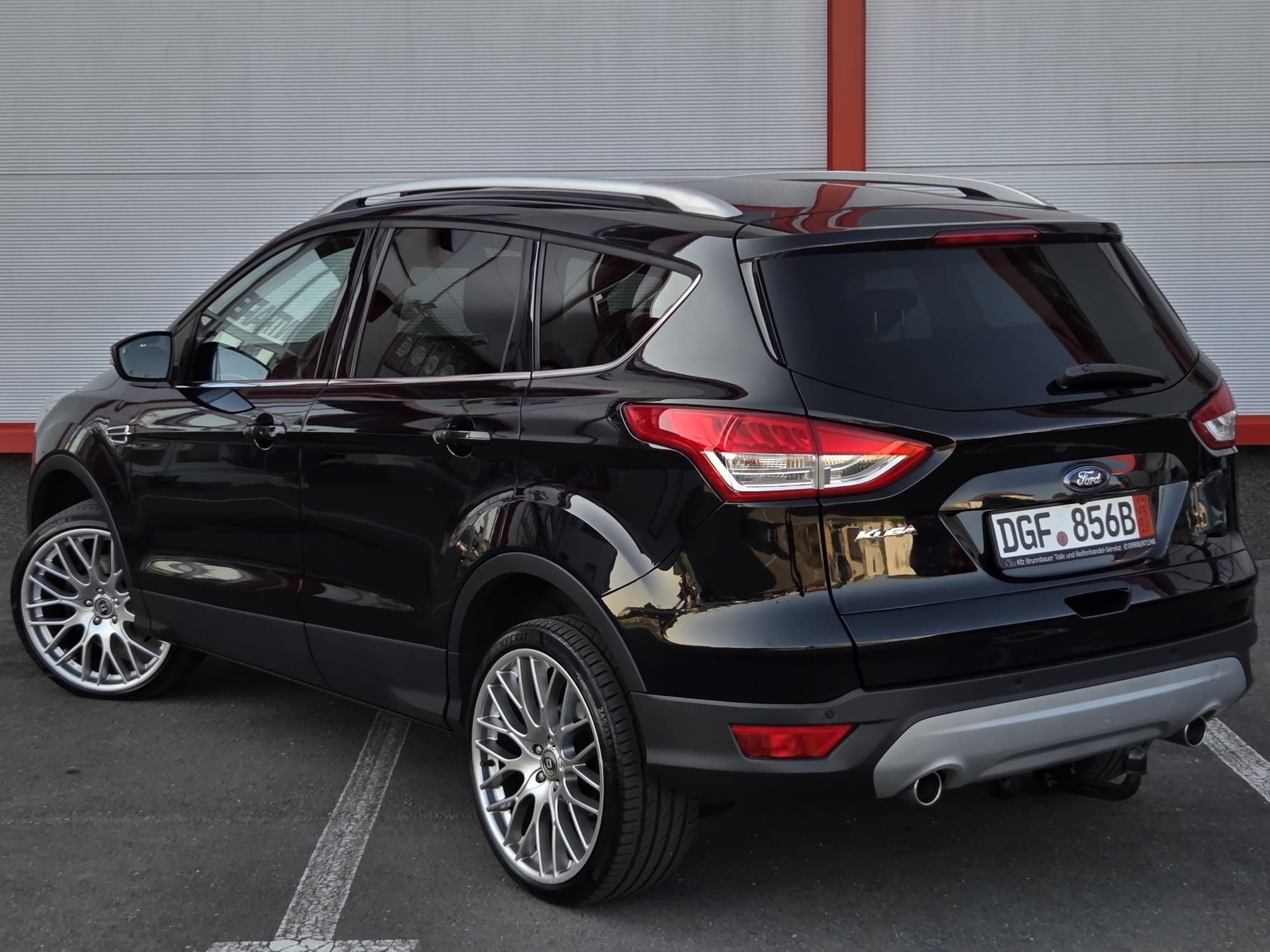 Ford Kuga 2.0 D/ 180 Cp/ 4WD 4×4/ Panoramă/ Titanium/ Automată/ Euro 6