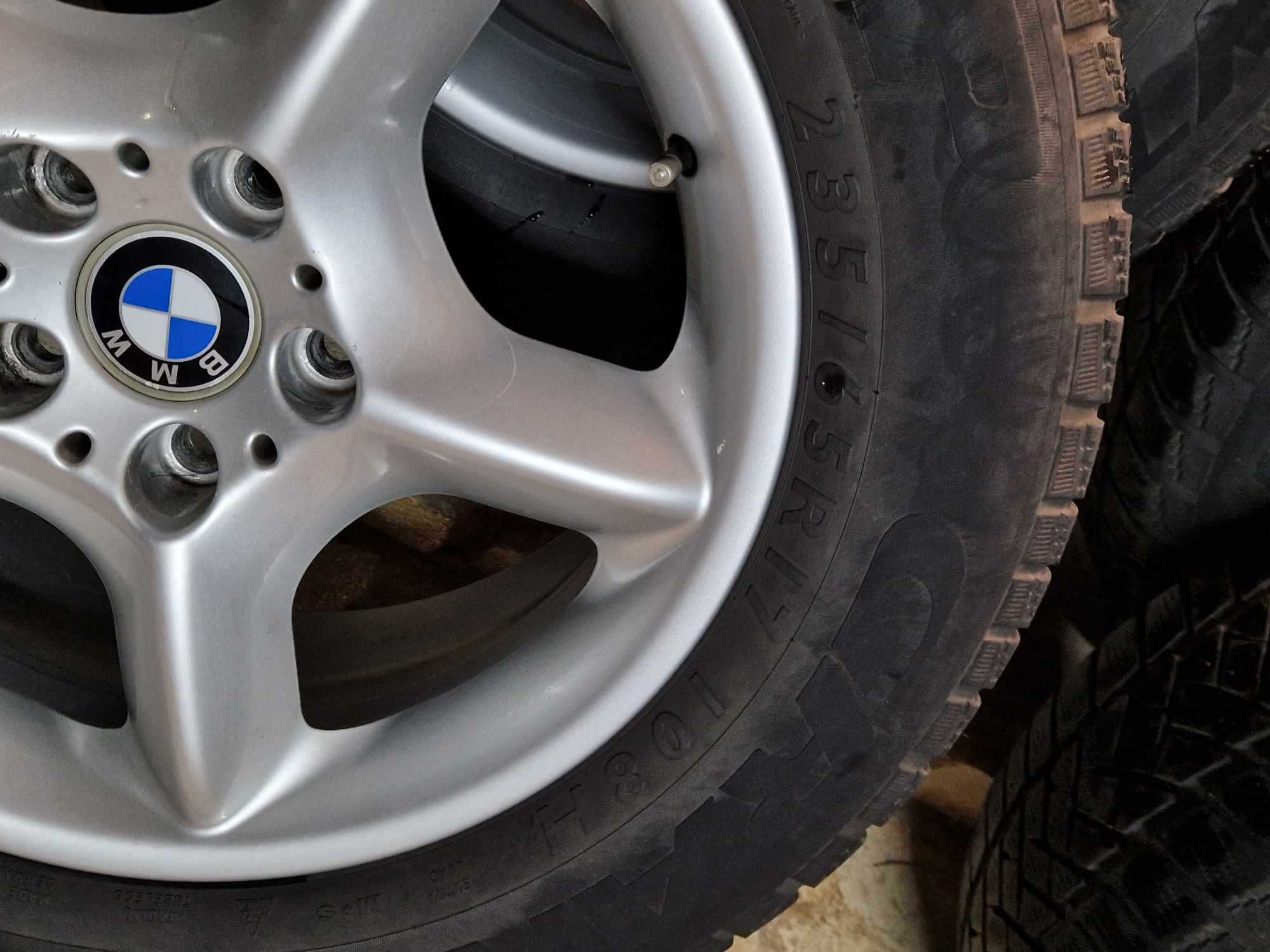 Джанти със зимни гуми 17 цола за BMW.