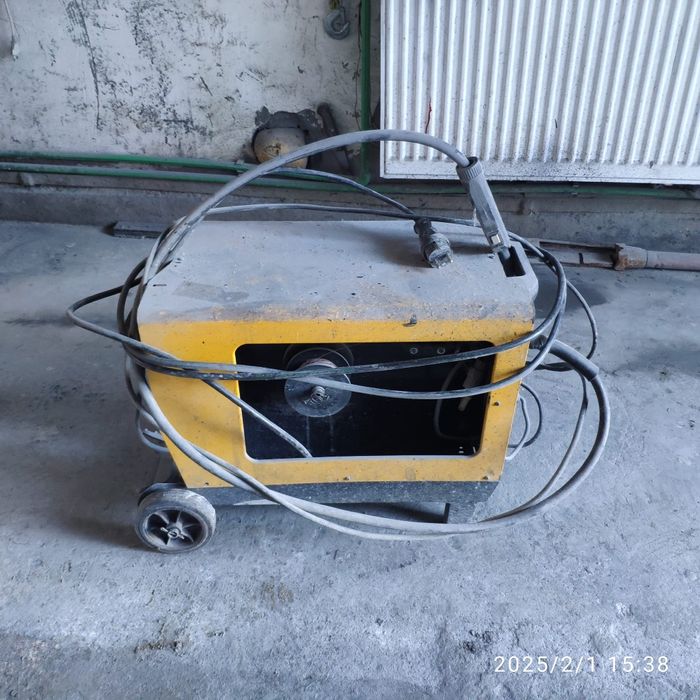 Aparat profesional sudura cu sirma ,și tub  oxigen