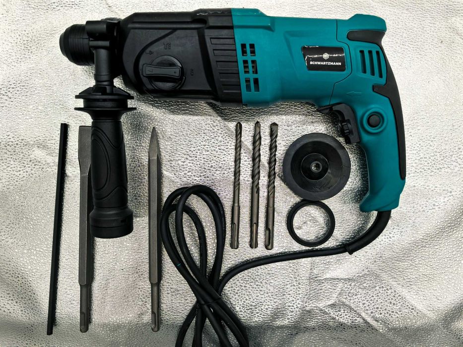 Ciocan rotopercutor 800W Schwartzmann 199 lei