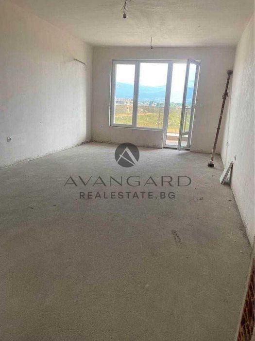 Продава се Тристаен апартамент в Пловдив, Христо Смирненски - 91 кв.м за 1334 €/кв.м - Снимка #2