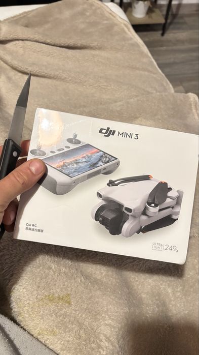 Drona dji mini 3 , noua. Desfactutq , dar nefolosita