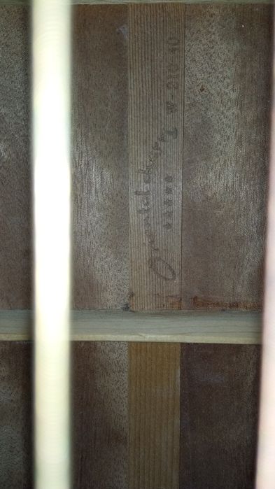 Аккустик гитара (Oriental cherry)сотилади