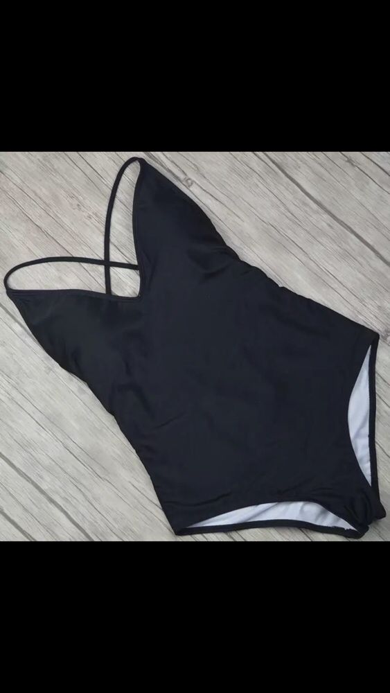 Costum de baie C30 decoltat Push Up brazilian in V sexy bretele intreg