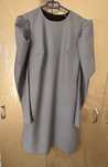 Vand rochie M, pret 100 lei
