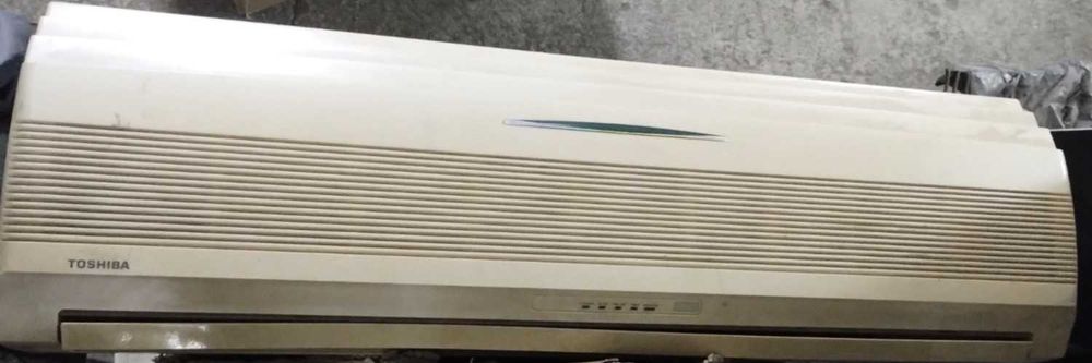 Продавам климатик Toshiba RAS-18UKHP-E/RAS-18UAH-E Made in Thailand