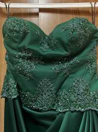 Rochie lunga superba, din satin verde smarald, cu corset
