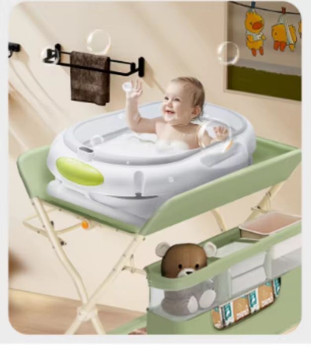 Пеленальный столик с колесами складной