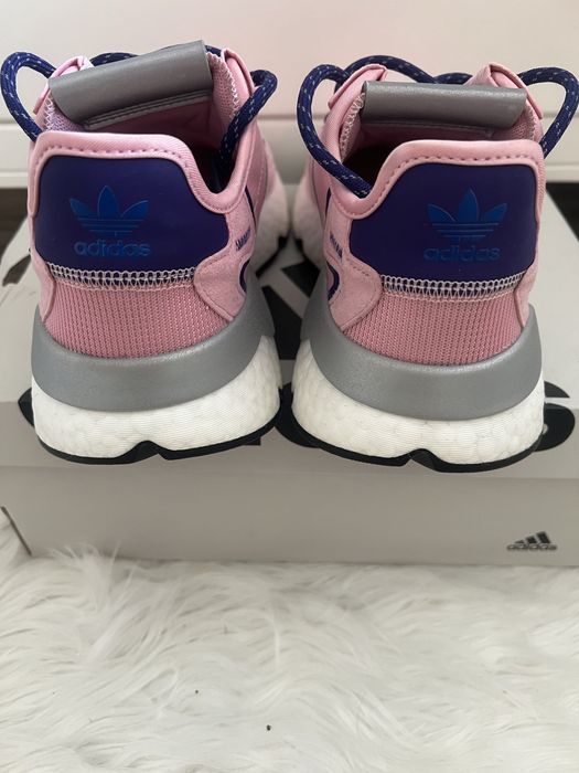 Розови маратонки adidas