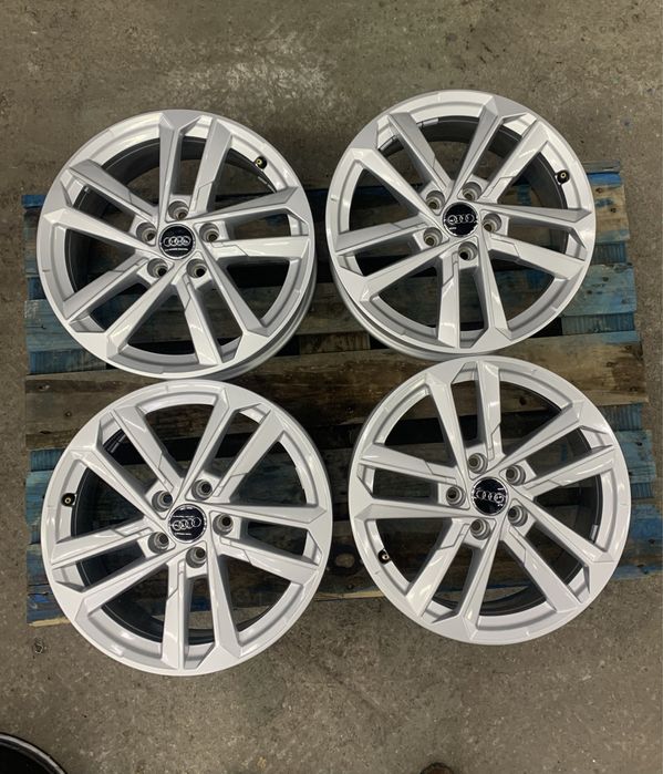 Jante originale Audi A3, A4 NOI NOUTE R 17 , Model nou ! , 5x112  !