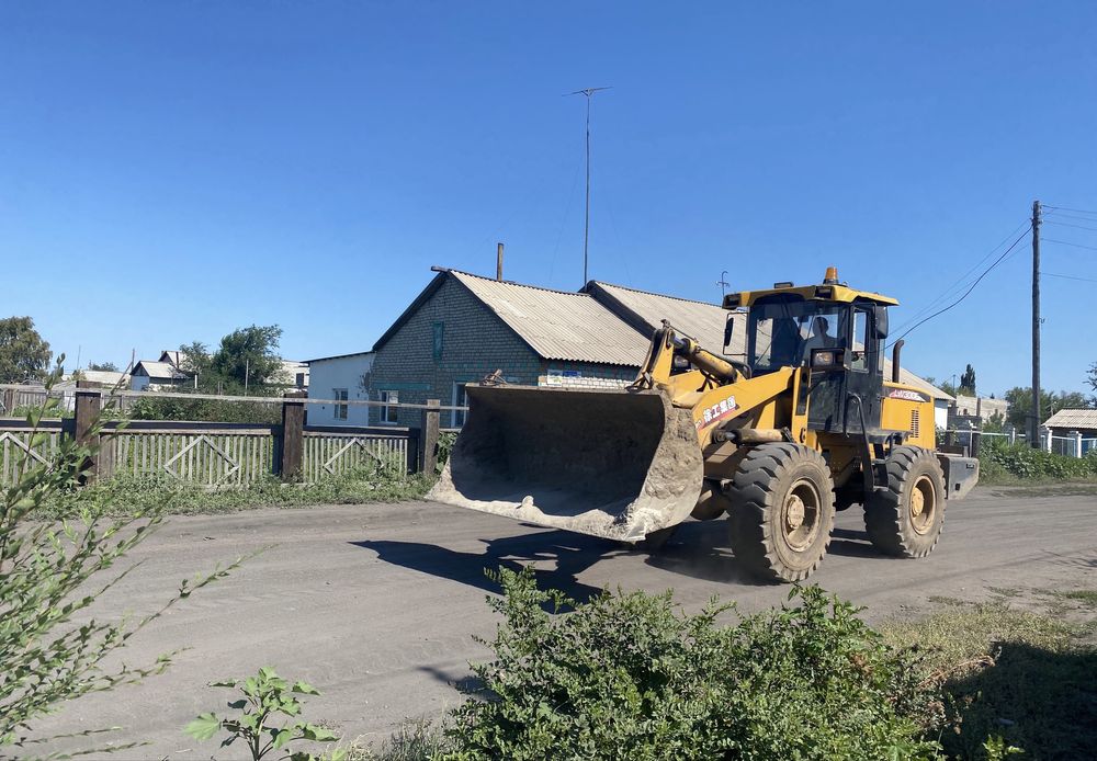 Фронтальный погрузчик XCMG LW-300,