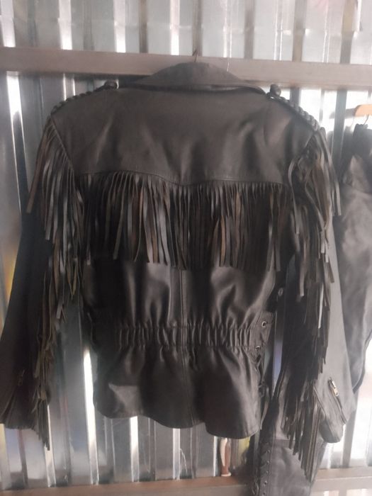 Vind geaca piele de motociclist