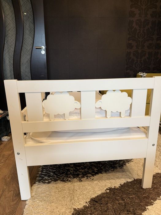 Детско легло с подматрачна рамка ИКЕА с включен матрак