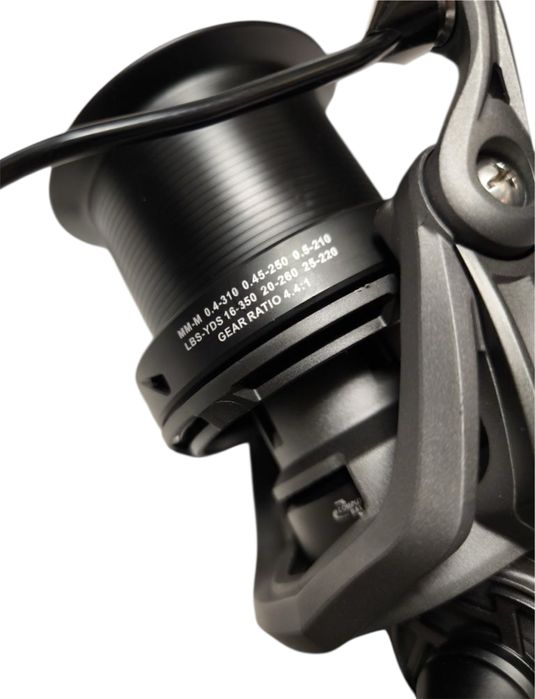 SET 2 Mulinete Eastshark COMMANDER CARP 10000 7+1RULMENTI NEW 2024