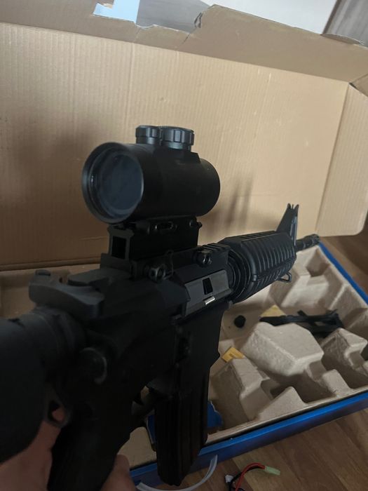 Airsoft COLT M4 CARBINE+ бързомер + Lipo батерия