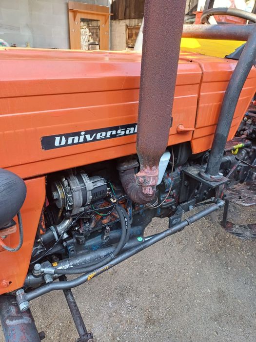 Vine tractor 445 stare foarte bună de funcționare,cu acte