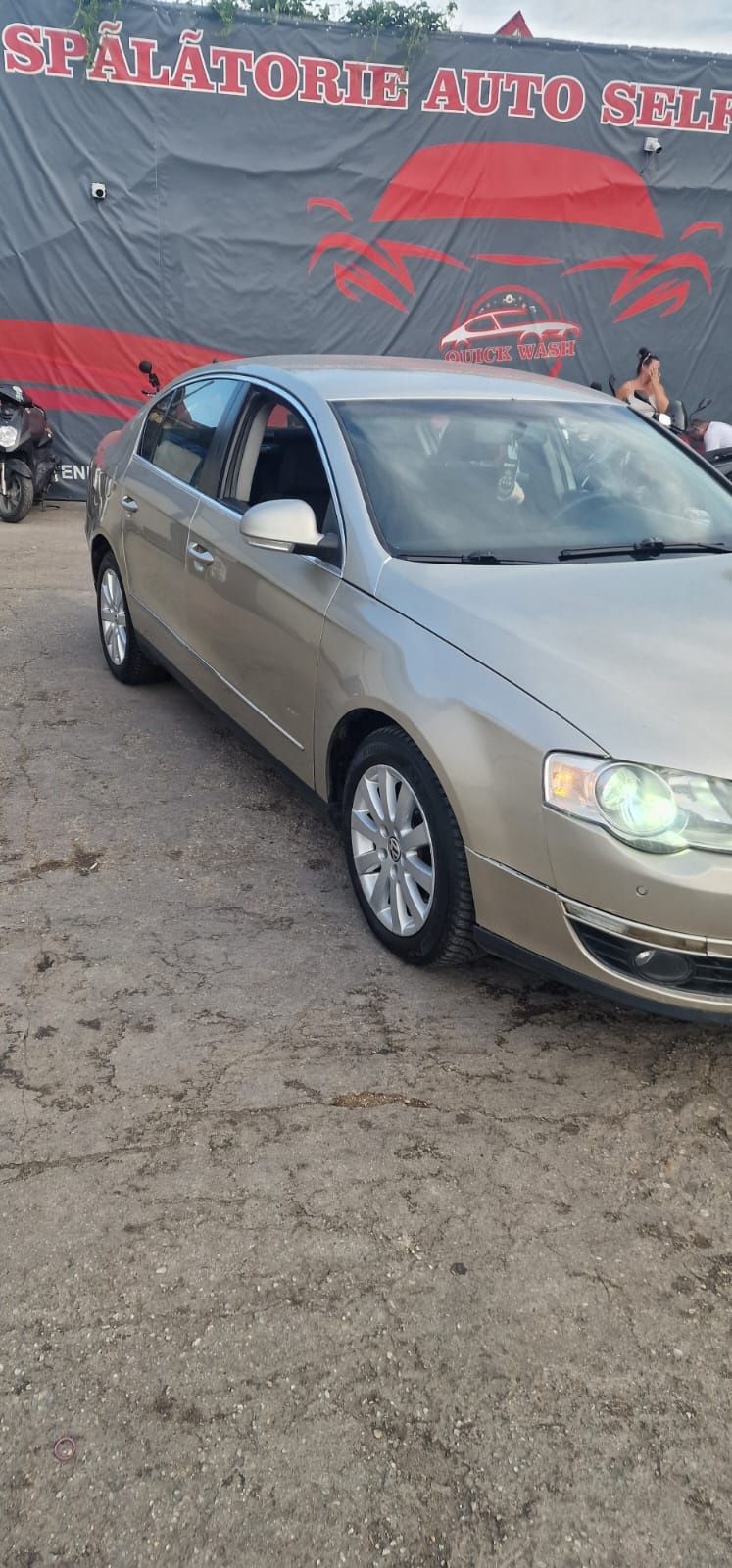 Vând Passat berlina