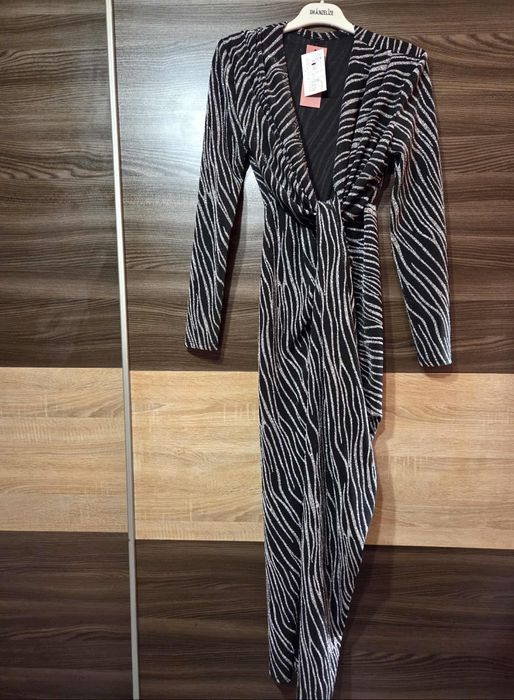 Елегантна нова рокля La look italy