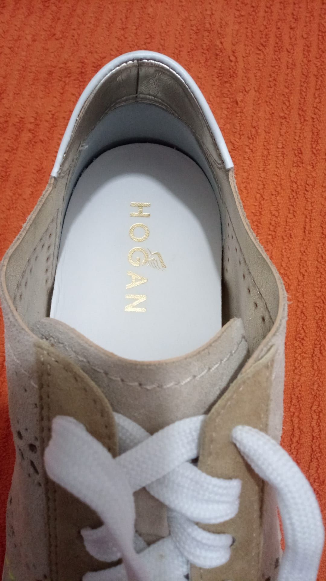 40 Hogan Sneakers masura 40