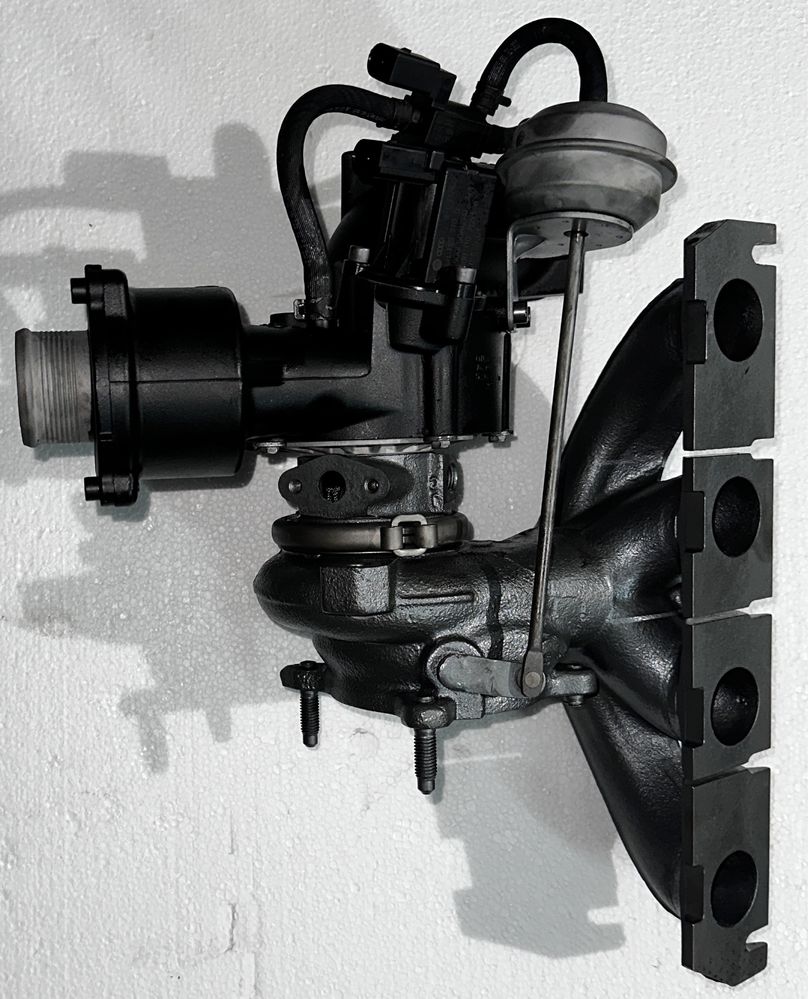 Turbina Audi 2.0 TFSI cod motor CDNC