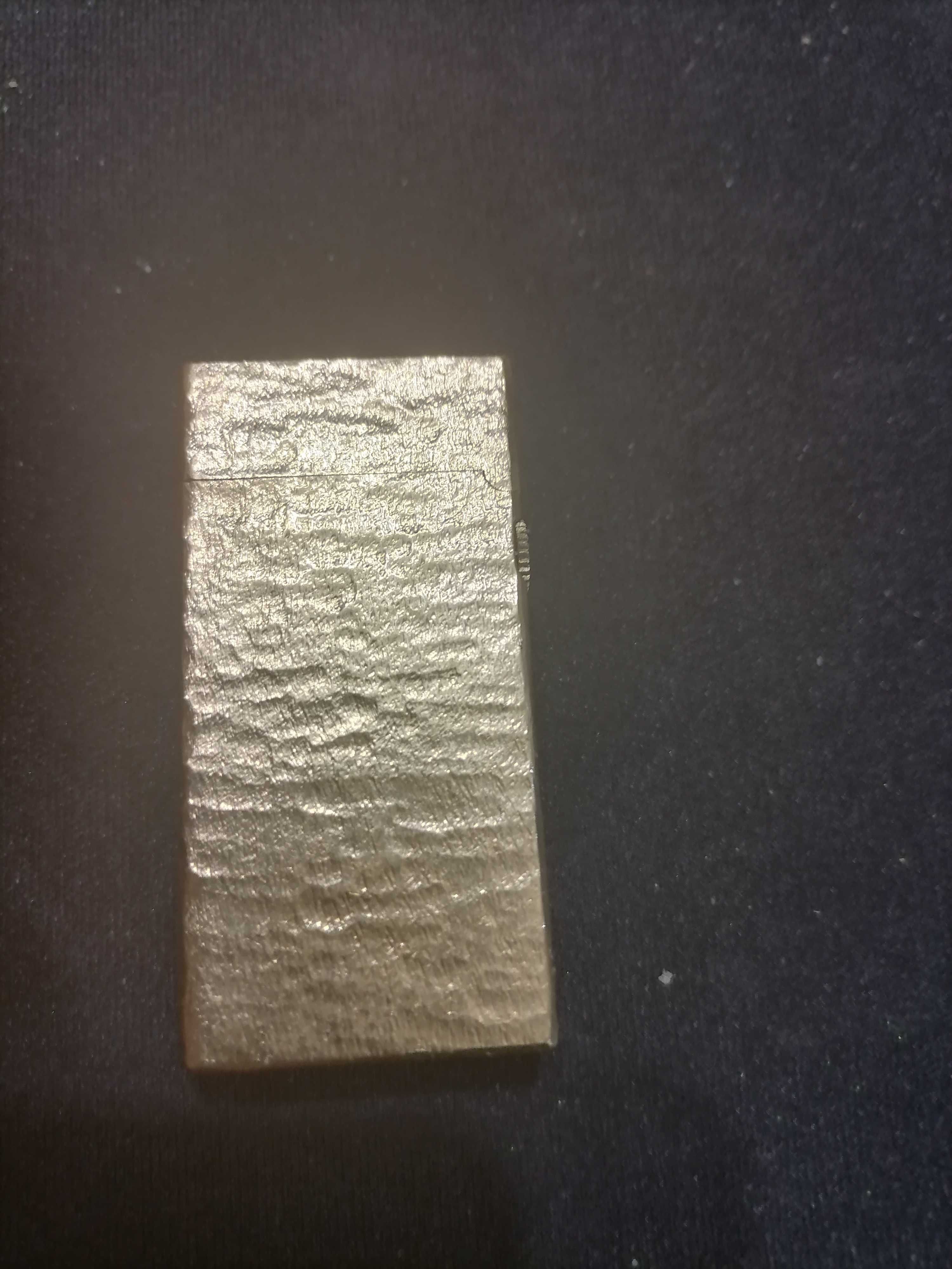 Bricheta Dunhill gold bar