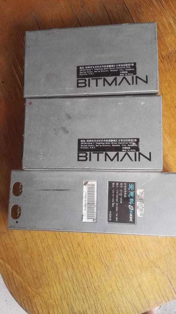 Майнинг Блок питания Bitmain Antminer APW7 1800w