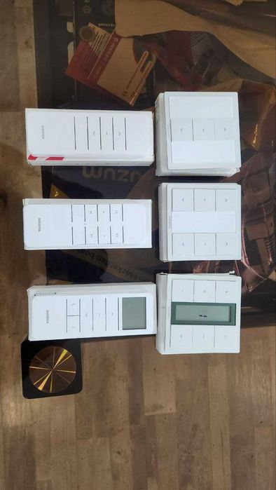 Пульты Dooya и Mosel для рольставни ворот и жалюзи.