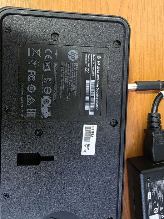Docking station HP 2013 UltraSlim, incarcator inclus, laptop Elitebook