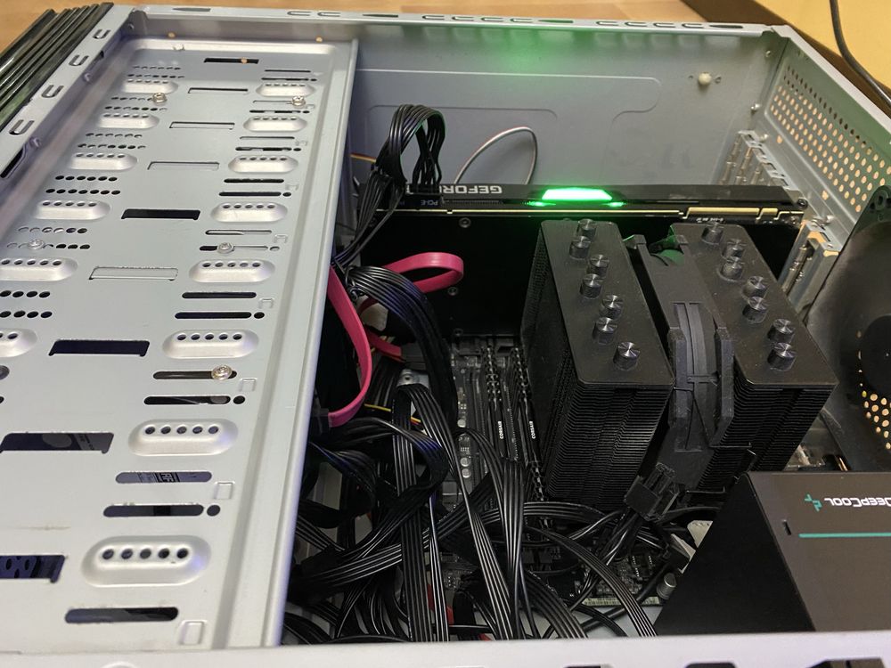Игровой core i 9 9900.Отличное состояние. Обмен на нубук.