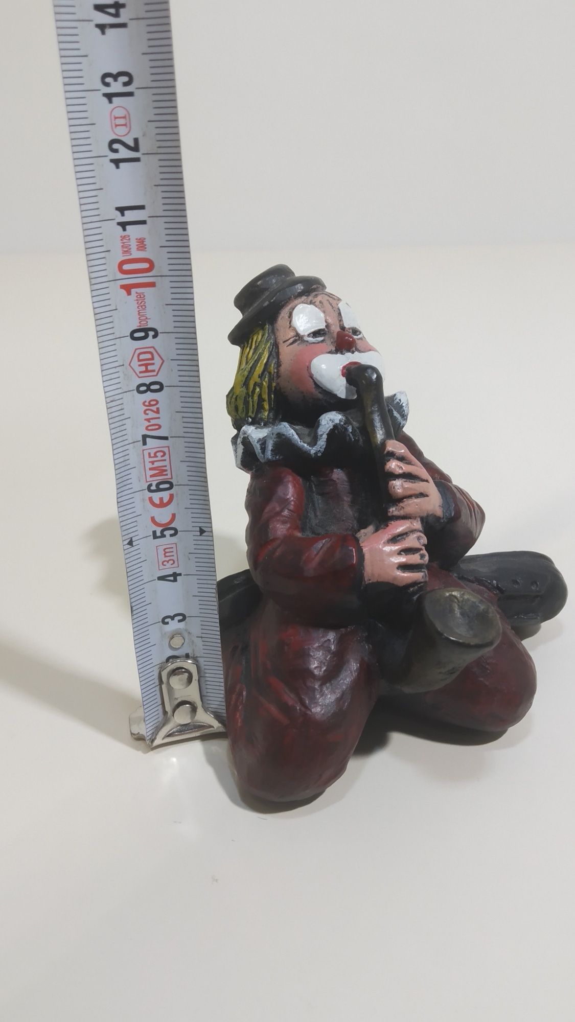 Страхотна стара керамична статуетка Клоун. Внос от Франция