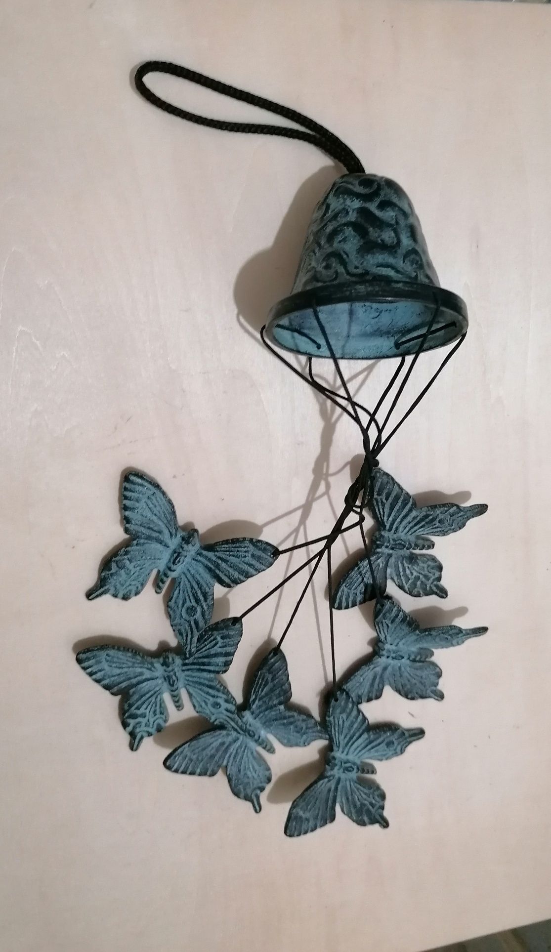 Clopoțel francez vintage de vânt cu fluturași