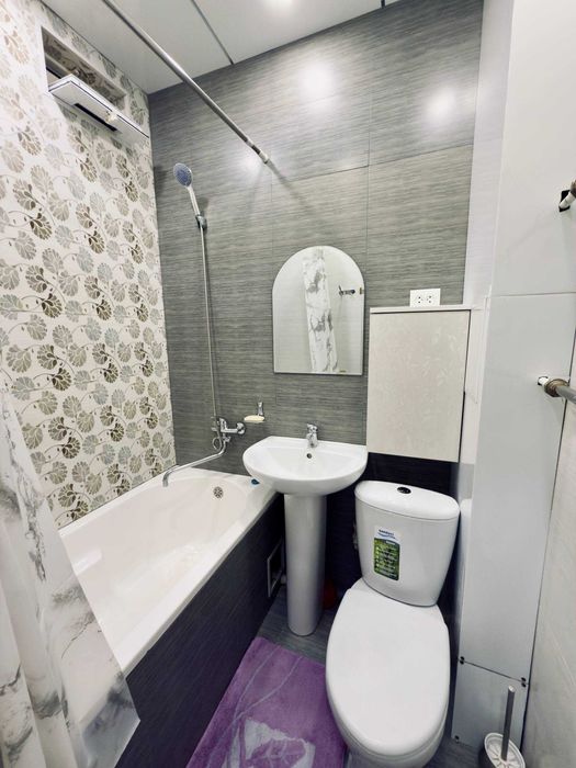 Буз 2 2/4/5 массив Ялангач ор-р Nora med клиника, Пойтахт автосалон !