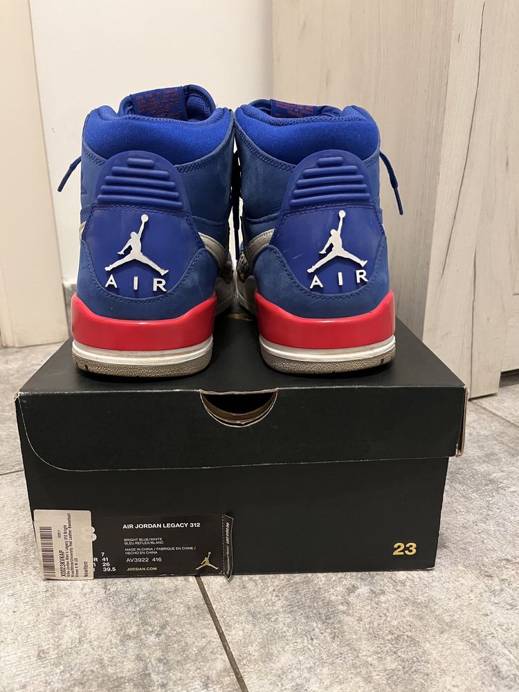 Nike Air Jordan Legacy 312 Pistons