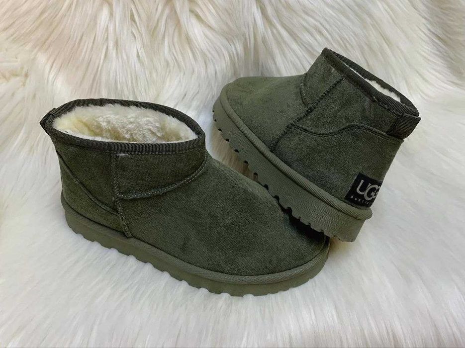 Ugg dama, diferite culori