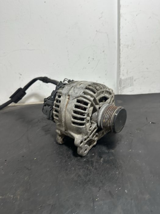 Alternator Audi A3 8P 1,9 TDI BLS BKC 2.0 TDI BKD  Audi A4 B7
