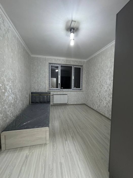 Chilonzor 19 kvartel bozorcha dom sotiladi