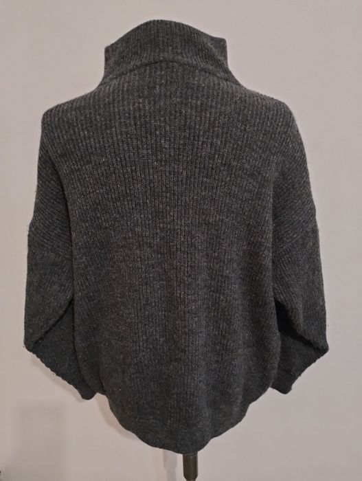 Pulovere din lână Volund și Eskimo mărime XL