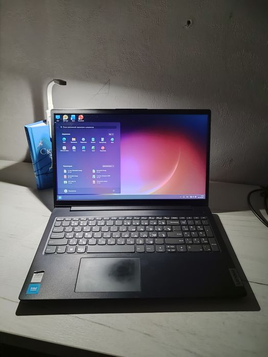 Ноутбук Lenovo..