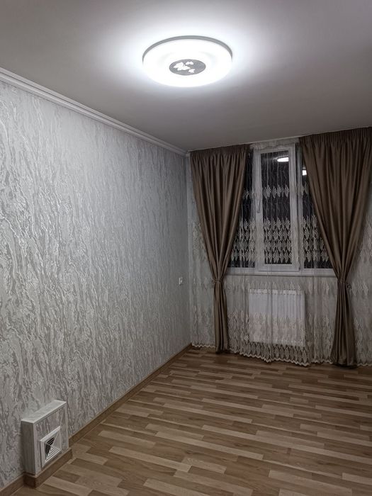 Срочно сдается 3 комнатная квартира Бульвар