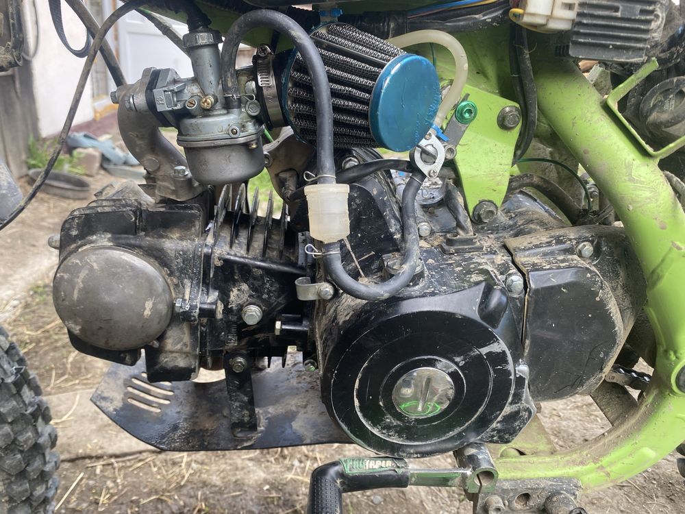 Vând sau schimb motocross kxd hurricane 125cc