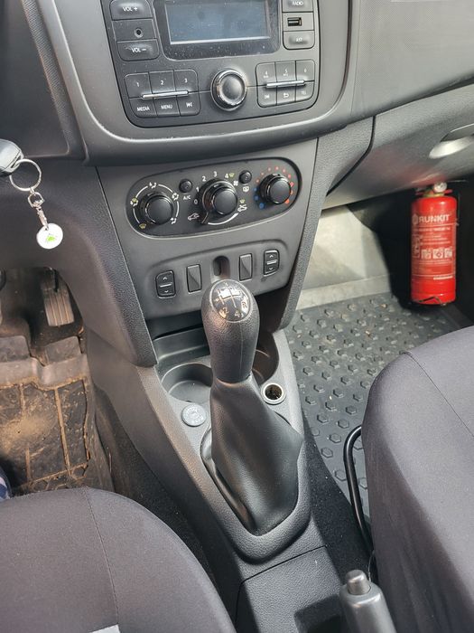 Dacia Logan benzina + gpl