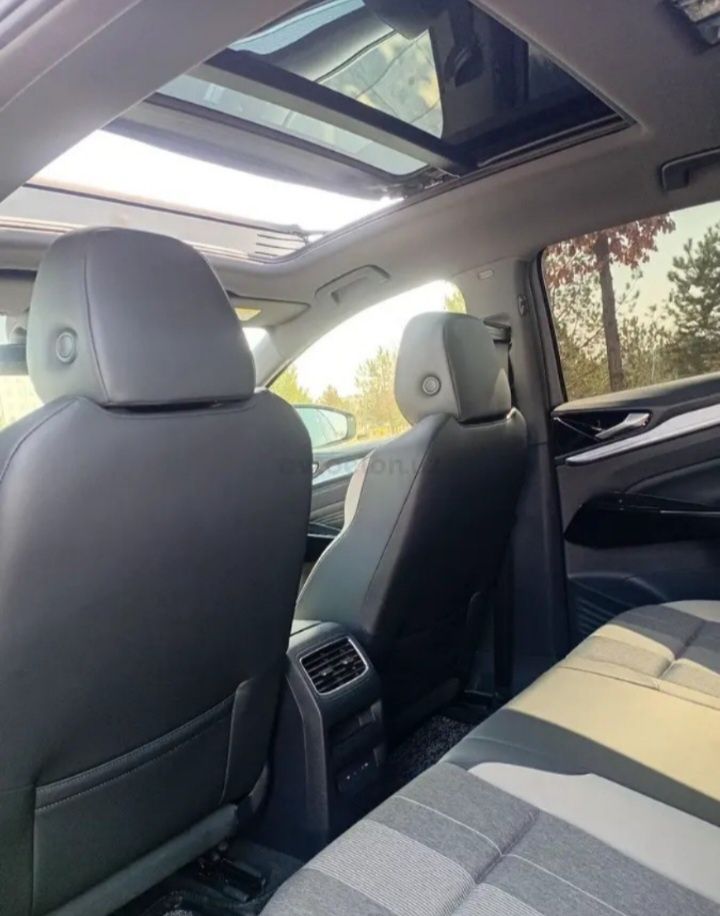 Volkswagen id 4 Pure + 550 km  ideal holatda