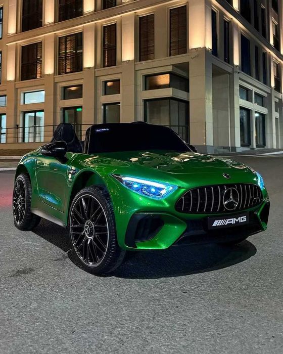 Детский электромобиль : Mercedes-Benz SL 63