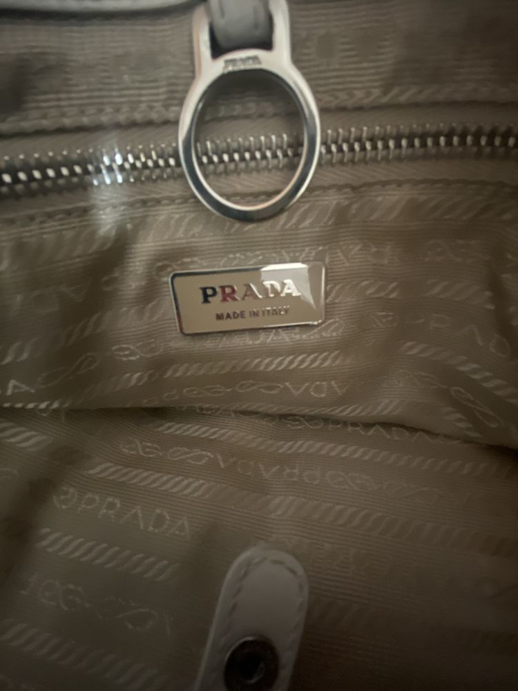 geanta Prada originala