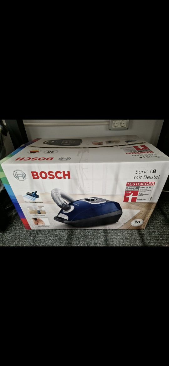 Aspirator Bosch nou, luat in Germania