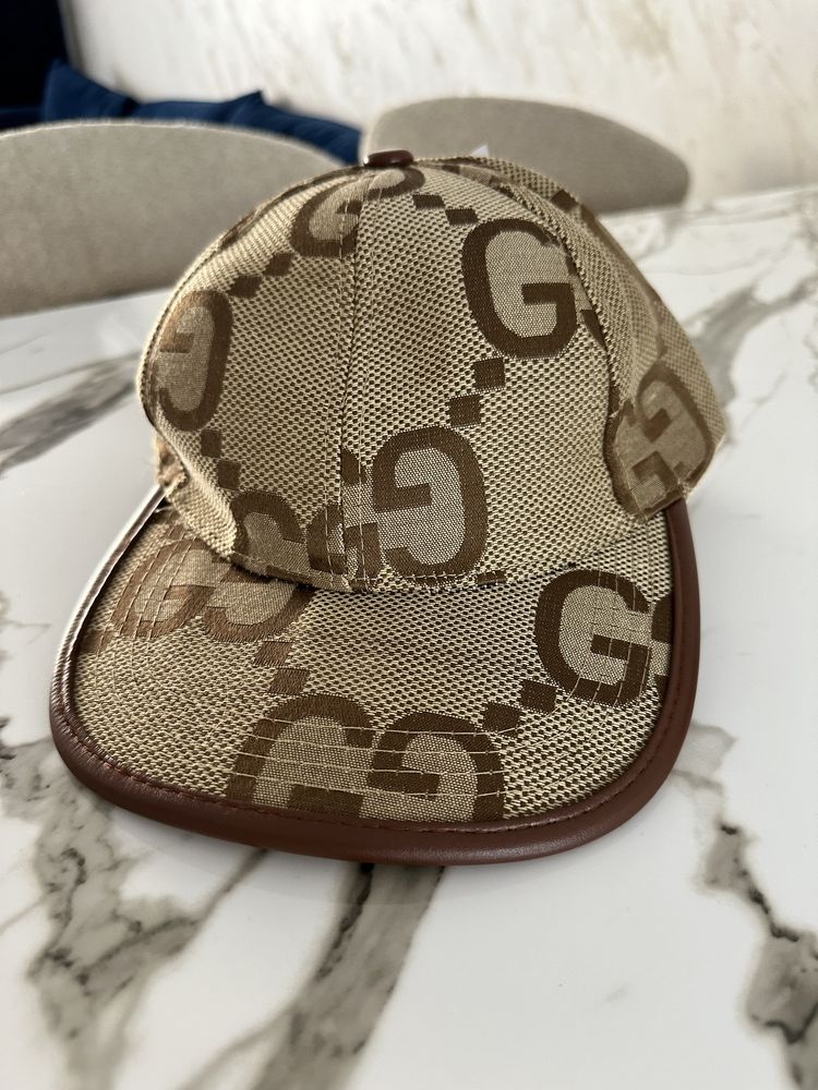 Дамска шапка Gucci Dior Celine
