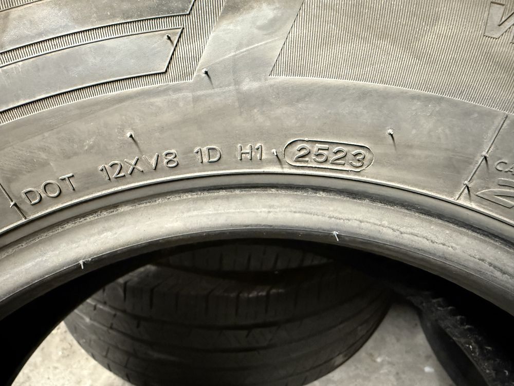 Hankook 235/65/16c