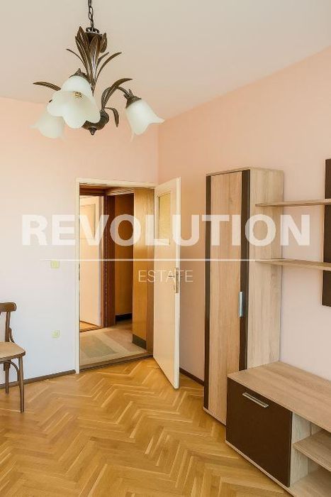 Дава се под наем Двустаен апартамент в Варна, Левски - 76 кв.м за 425 € - Снимка #6